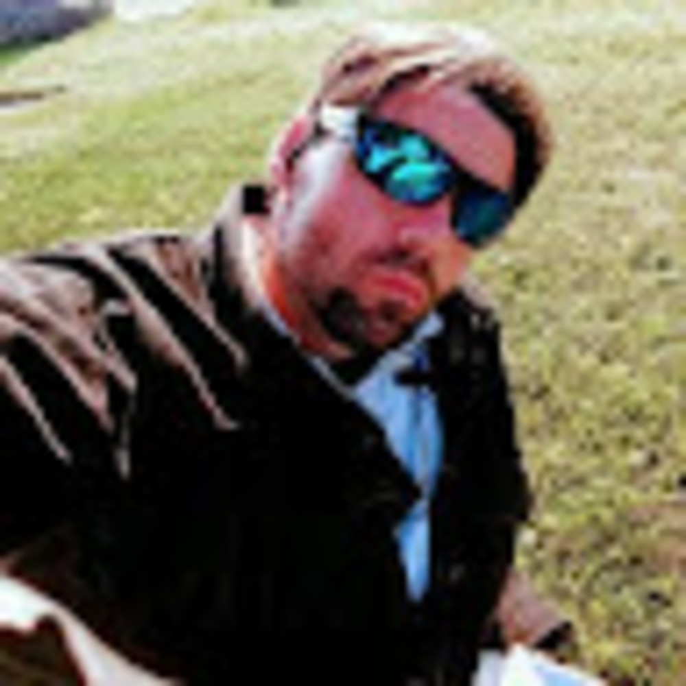 Meet your Posher, Raymond gargett